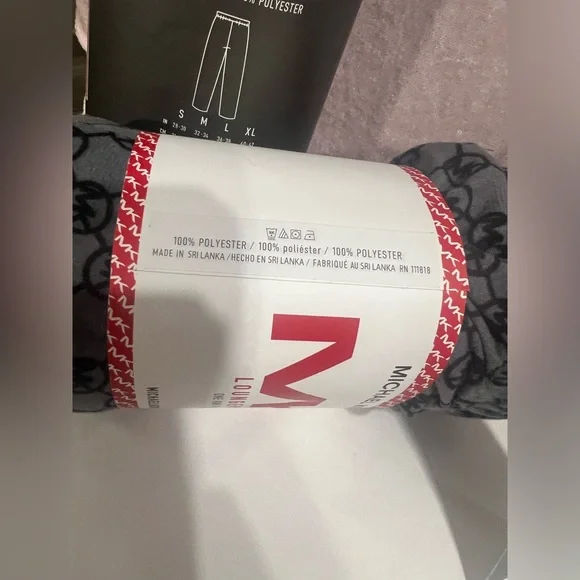 2 Michael Kors Lounge wear knit pants medium new - Picture 6 of 6